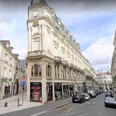 Logement Hyper-centre Idealement Situe Home-voltaire *