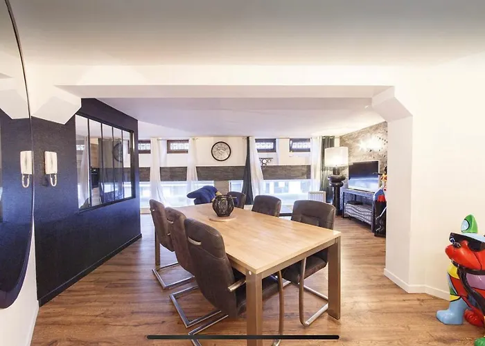 Logement Hyper-centre Idéalement Situé Home-voltaire Angers